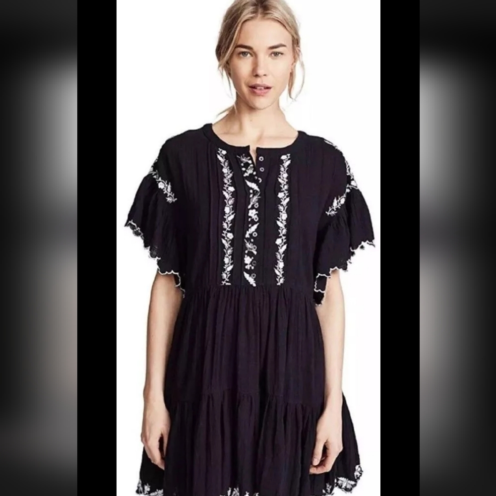 FREE PEOPLE Santiago Embroidered Cotton Boho Dress XS Black$148 EUC